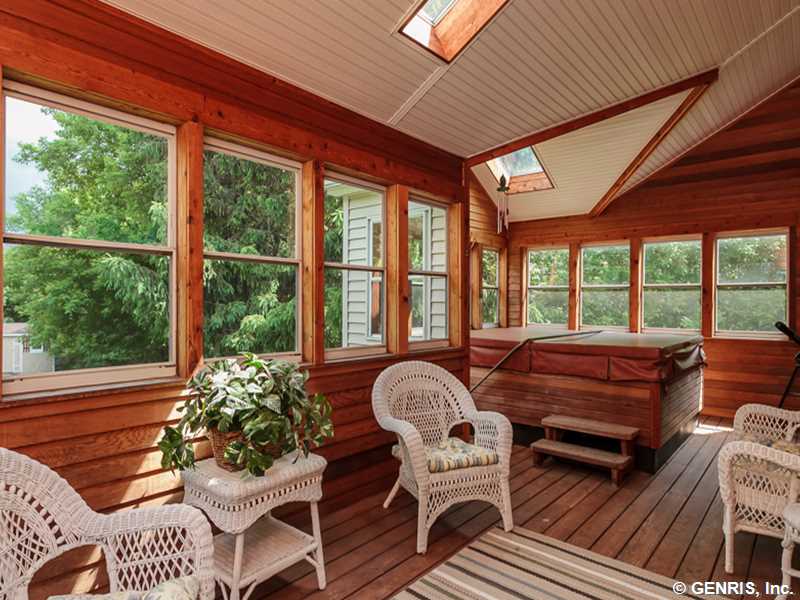 For Sale: 968 Oak Ridge Dr Victor, NY 14564