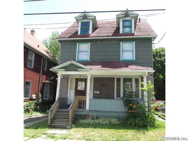 225 Grand Ave
