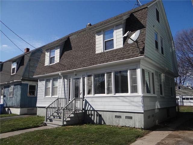 32 Turner St