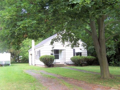 1304 Lake Rd