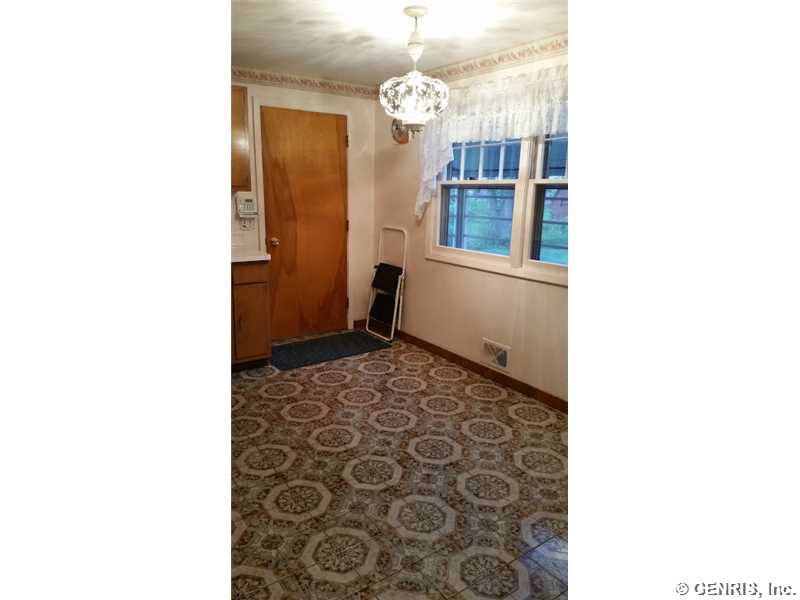 For Sale: 225 Jamestown Ter Rochester, NY 14615