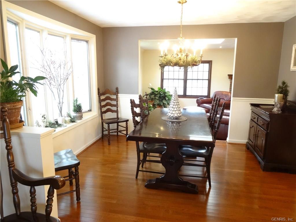 30 Beaconview Ct