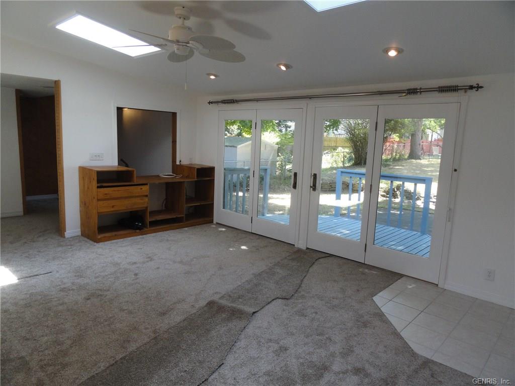 133 Colebrook Dr