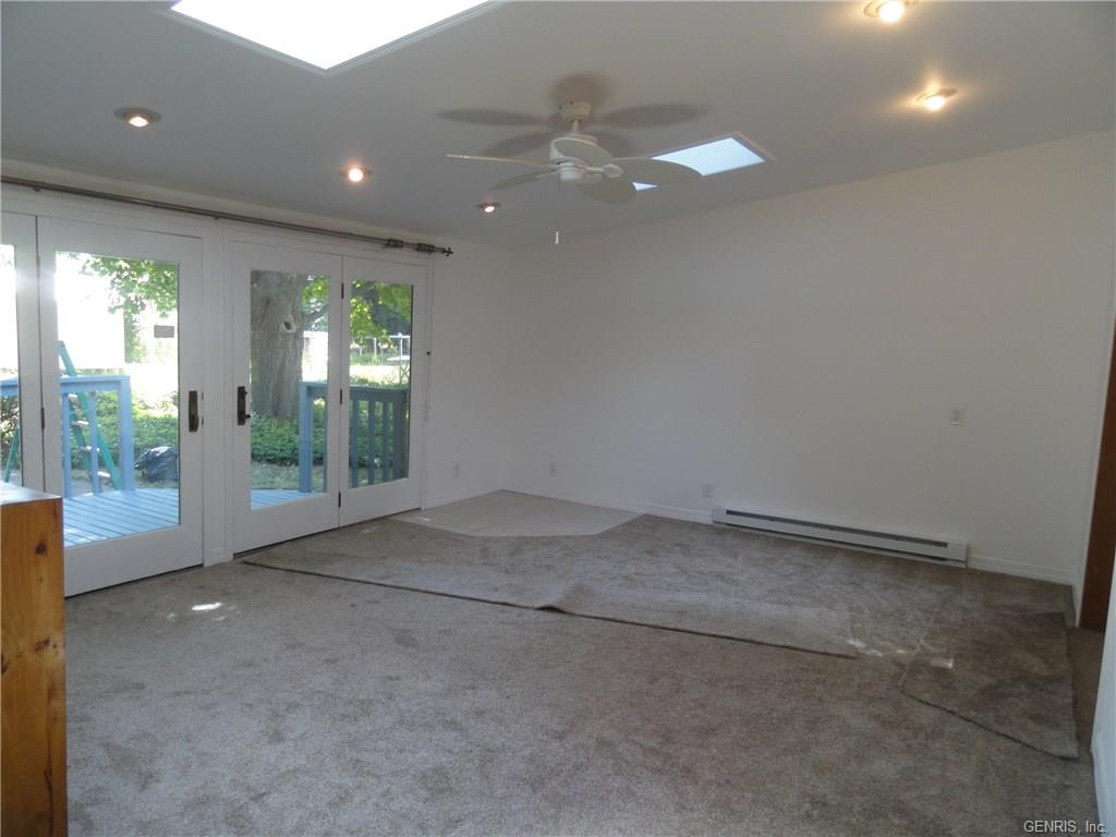 133 Colebrook Dr