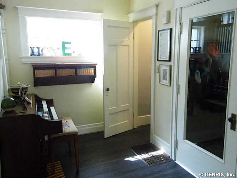 137 Mulberry St Rochester, NY 14620