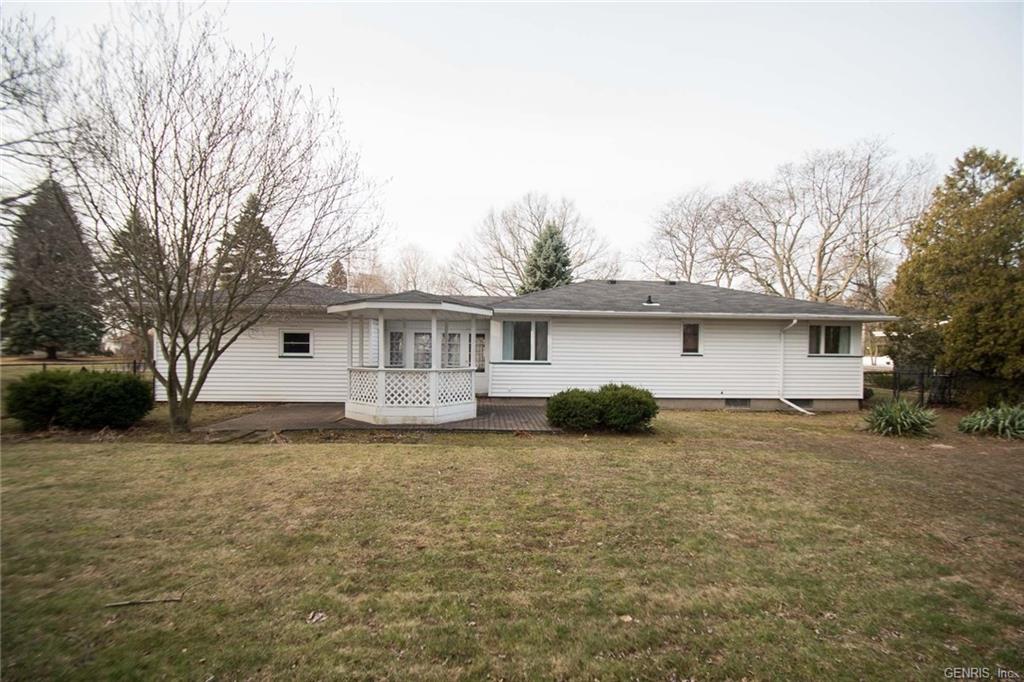 153 Seneca Rd