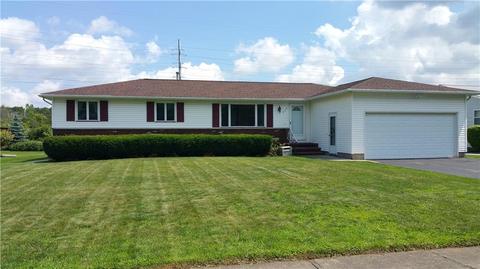 17 Adeane Dr E