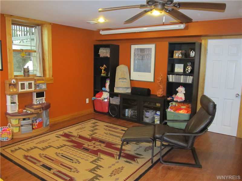 For Sale: 3058 Chili Ave Rochester, NY 14624