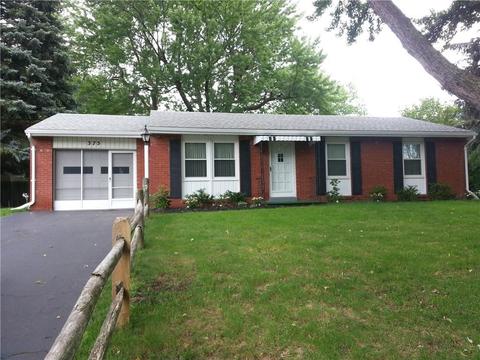 247 Wood Rd