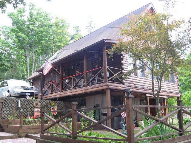 4572 Lakeview Rd