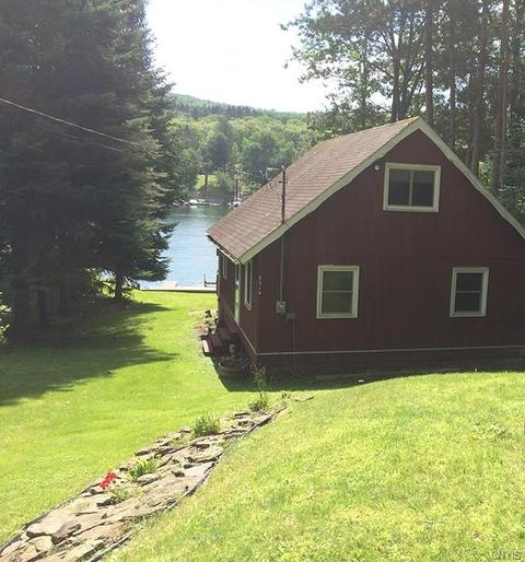 11 Hawthorn Cir