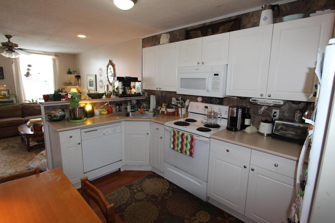 97 Midcliff Dr #2-B