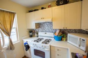 For Sale: 236 Hawkins Ln #95E Blacklick, OH 43004
