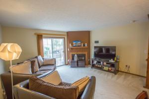 For Sale: 236 Hawkins Ln #95E Blacklick, OH 43004
