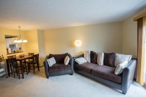 For Sale: 236 Hawkins Ln #95E Blacklick, OH 43004