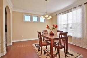 For Sale: 700 Redwood Valley Dr Blacklick, OH 43004
