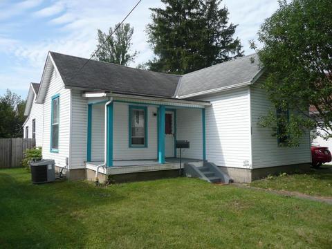 112 Montrose Ave