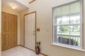 For Sale: 694 Meadows Dr Delaware, OH 43015