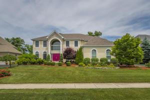 For Sale: 9823 Archer Ln Dublin, OH 43017