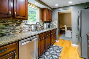 6248 Tara Hill Dr