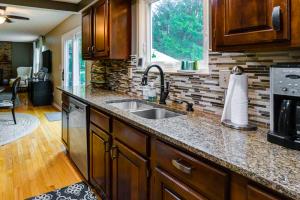 6248 Tara Hill Dr
