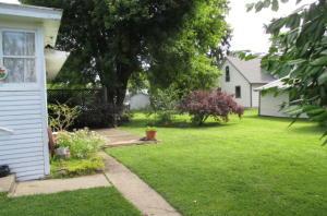 For Sale: 102 S Mulberry St Fredericktown, OH 43019