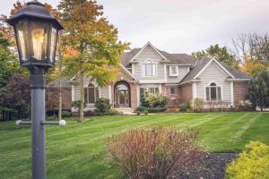3035 Summerview Pl