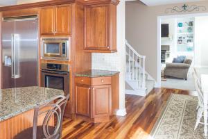 3035 Summerview Pl