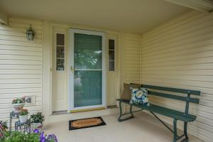 For Sale: 5421 Delano Ct Hilliard, OH 43026