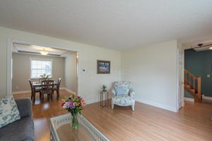 For Sale: 5421 Delano Ct Hilliard, OH 43026
