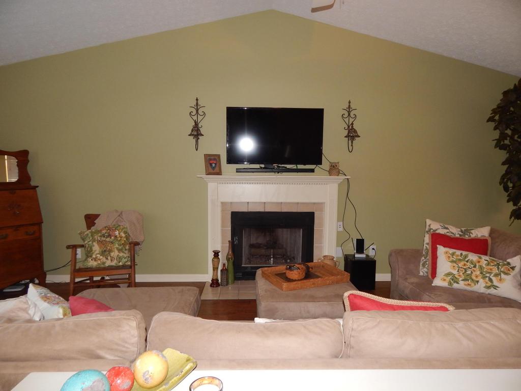 280 Pointe Pl