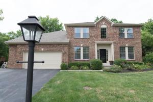 For Sale: 2265 Pleasant Colony Dr Lewis Center, OH 43035