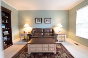 For Sale: 2265 Pleasant Colony Dr Lewis Center, OH 43035