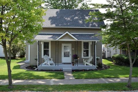 2385 Cherokee Dr