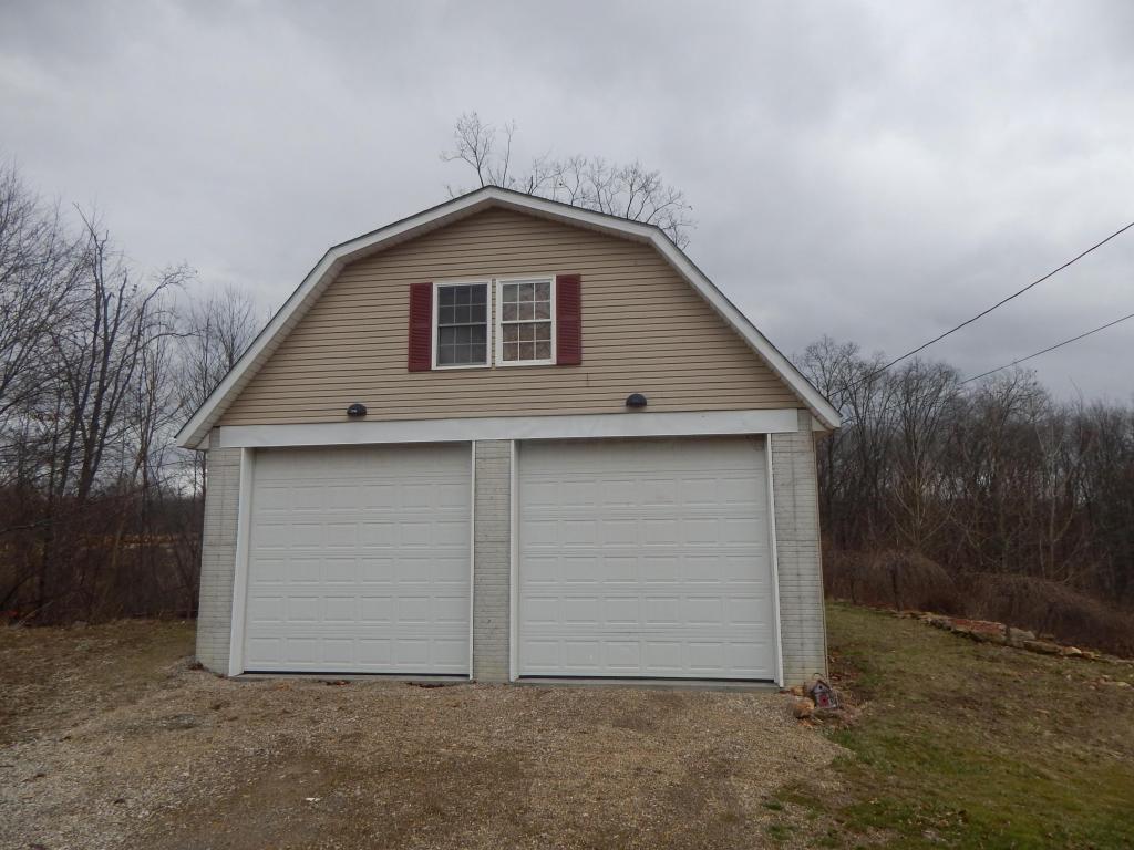 634 Livingston Ct