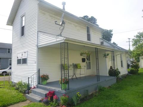 329 N 10th St