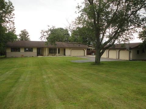 778 Francis Dr