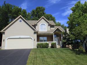 For Sale: 472 Glenside Ln Powell, OH 43065