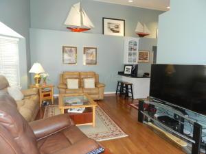 For Sale: 8341 Smoky Row Rd Powell, OH 43065