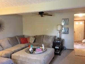 For Sale: 701 Slate Hollow Ct Powell, OH 43065