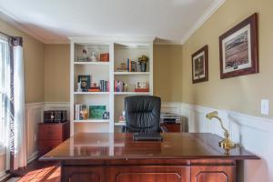 For Sale: 7074 Scioto Pkwy Powell, OH 43065