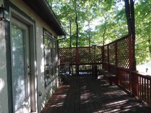 591 Brightstone Dr