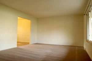 103 Freeway Dr