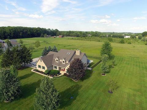 9049 Cupstone Dr