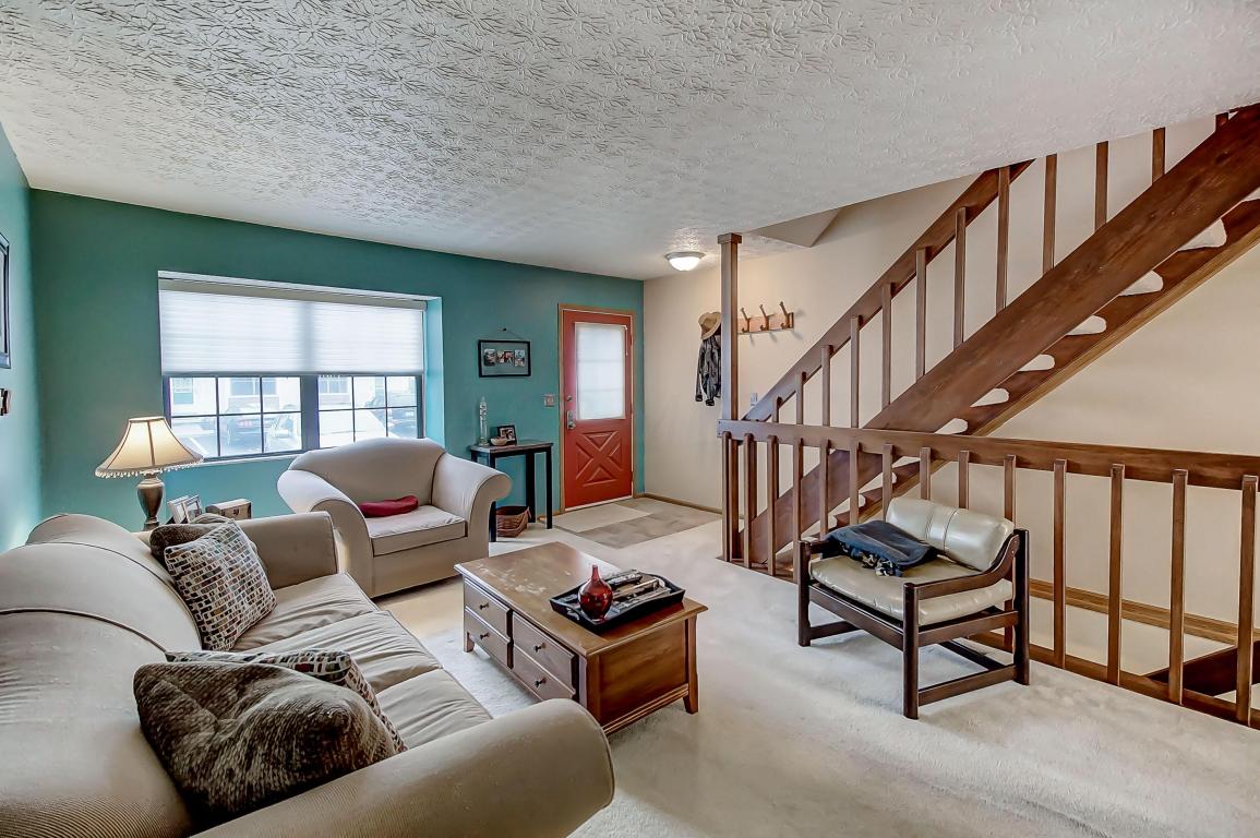 1923 Slaton Ct