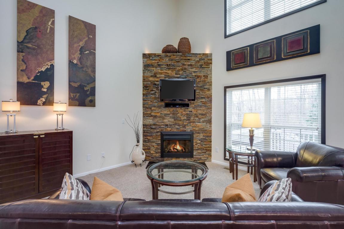 3561 Birkland Cir