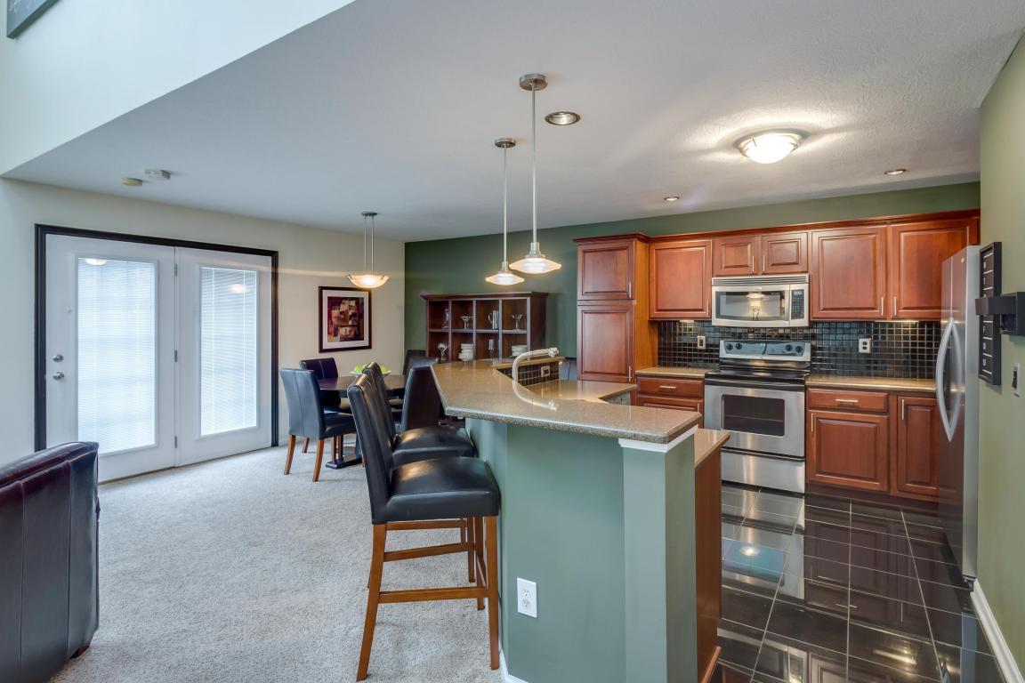 3561 Birkland Cir