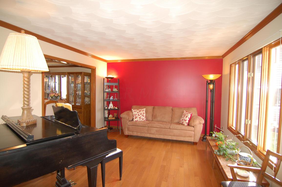 7576 Adcock Rd