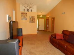 For Sale: 6762 Highbridge Pl Westerville, OH 43082
