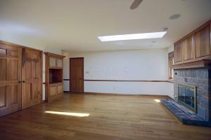 For Sale: 6595 Blackhawk Cir Westerville, OH 43082